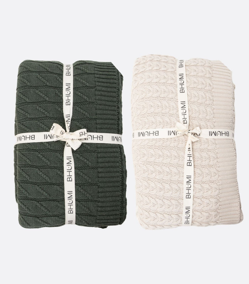 Snuggle Up Throw Bundle