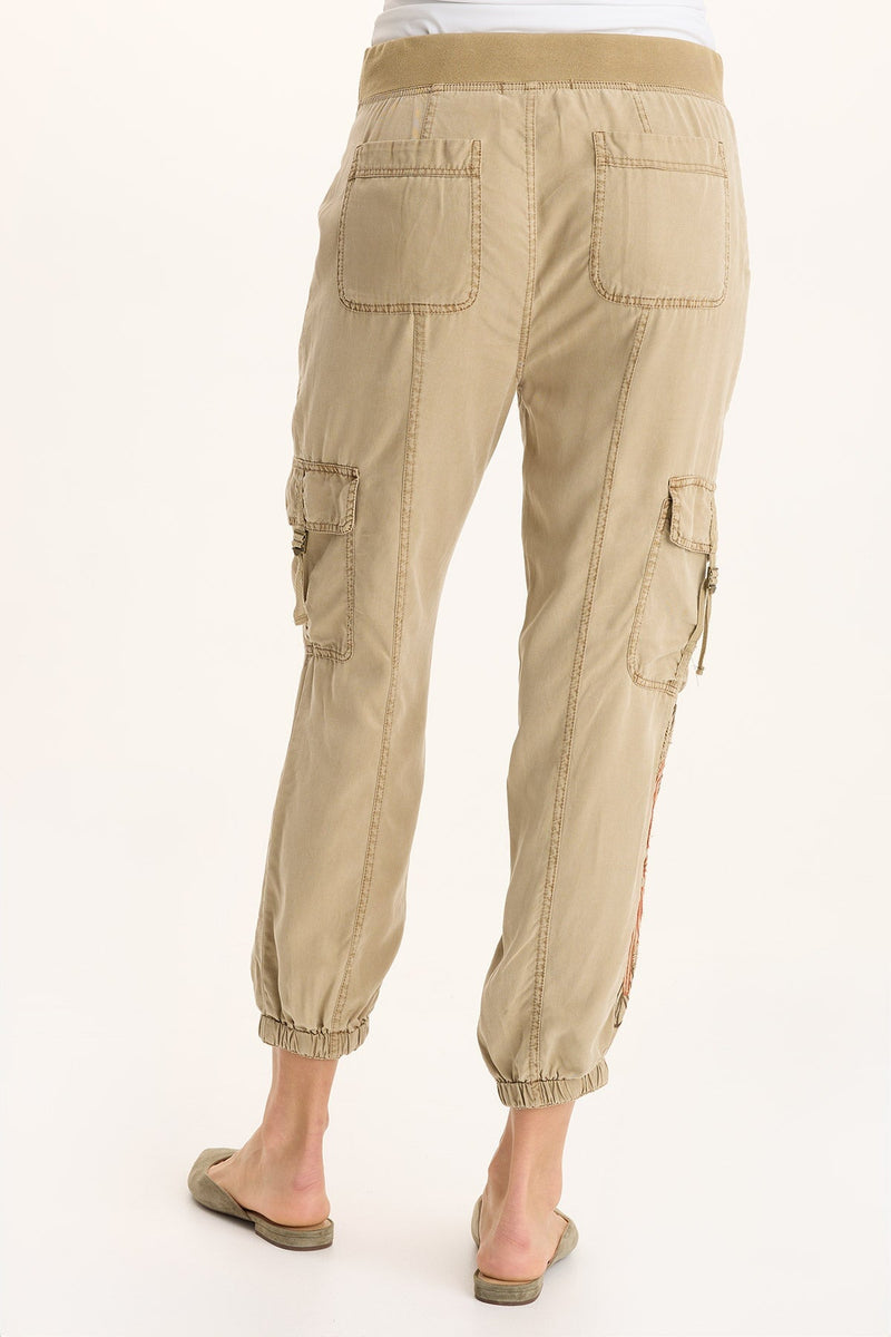 Darri Embroidered Pull-on Soft Twill Jogger