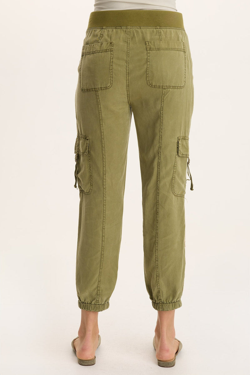 Darri Embroidered Pull-on Soft Twill Jogger