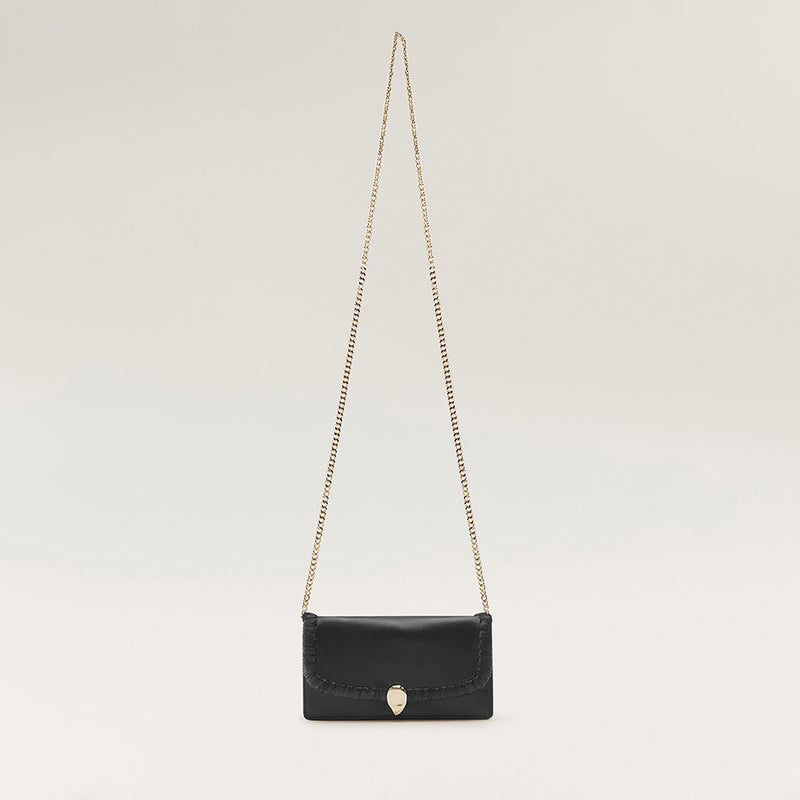 Blisse Wallet With Raffia