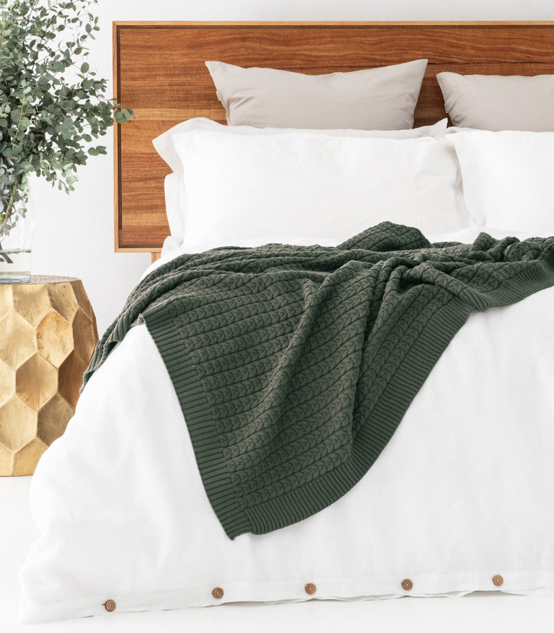 Plait Cable Knit Throw